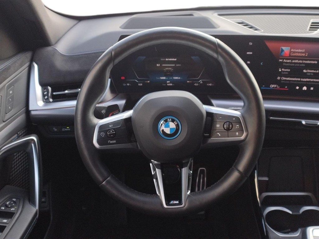 BMW iX2 eDrive 20 Msport Pro Aut. - 10