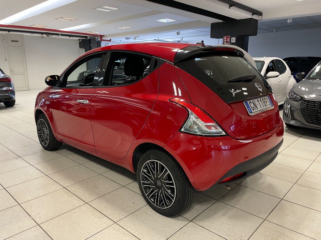 LANCIA Ypsilon 1.0 FireFly 5 porte Hybrid Silver+5posti+Bluetooth - 5