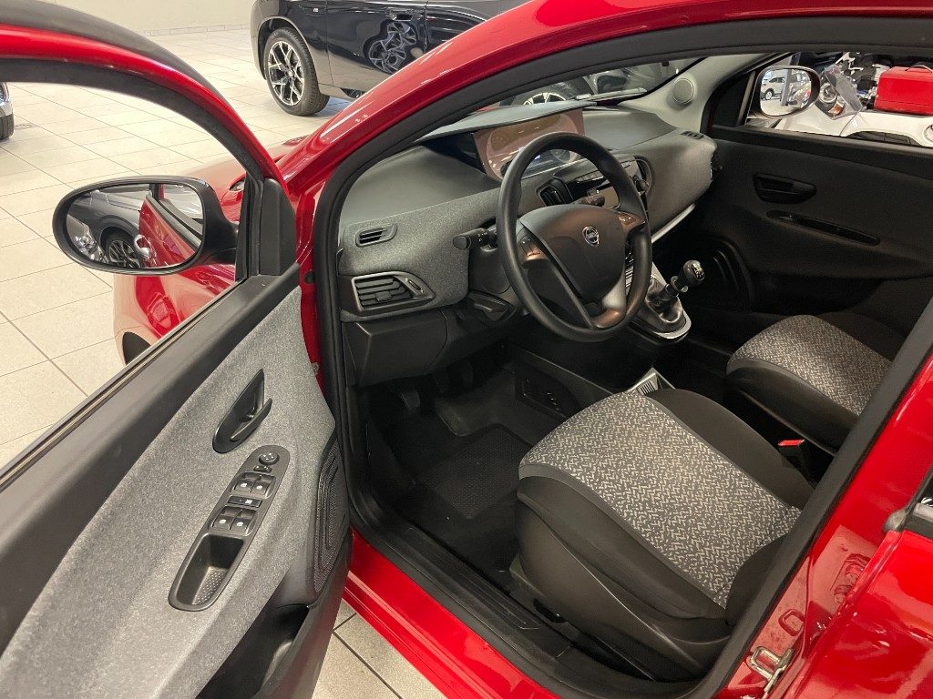 LANCIA Ypsilon 1.0 FireFly 5 porte Hybrid Silver+5posti+Bluetooth - 6