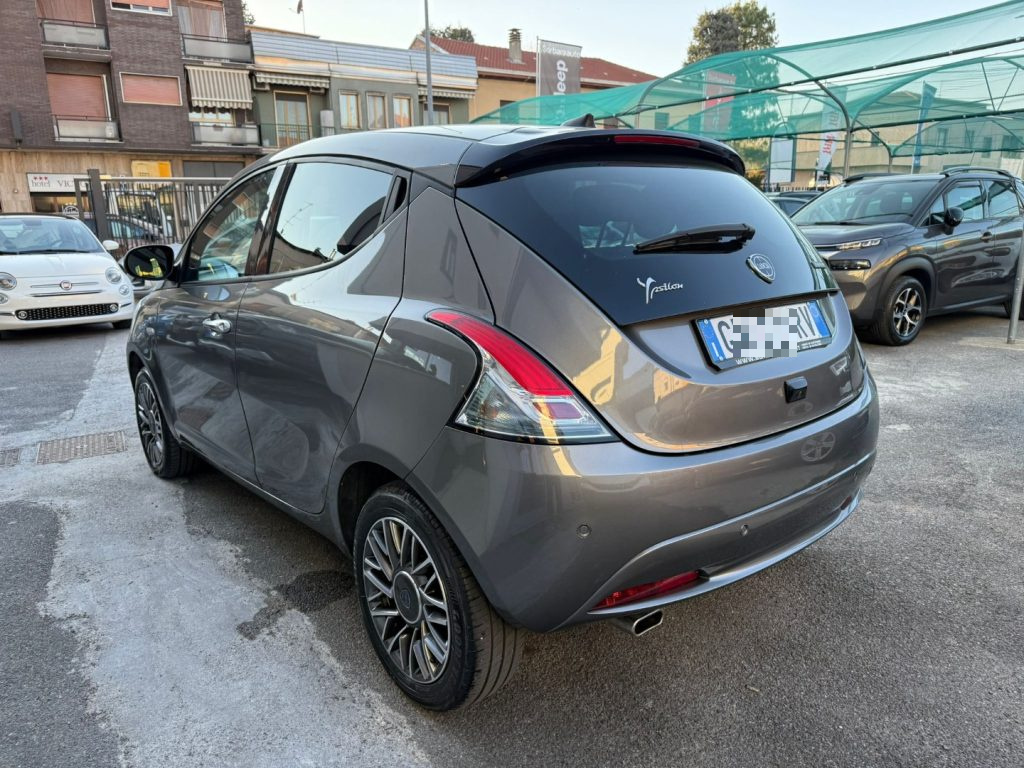 LANCIA Ypsilon 1.0 FireFly 5 porte S&S Hybrid Platino - 3