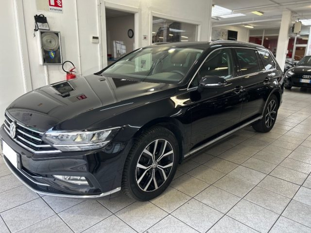 VOLKSWAGEN Passat Variant Nero metallizzato