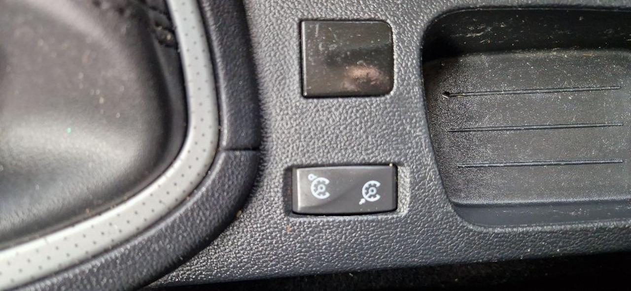 RENAULT Clio dCi 8V 75CV Start&Stop 5 porte Energy DUEL - 13