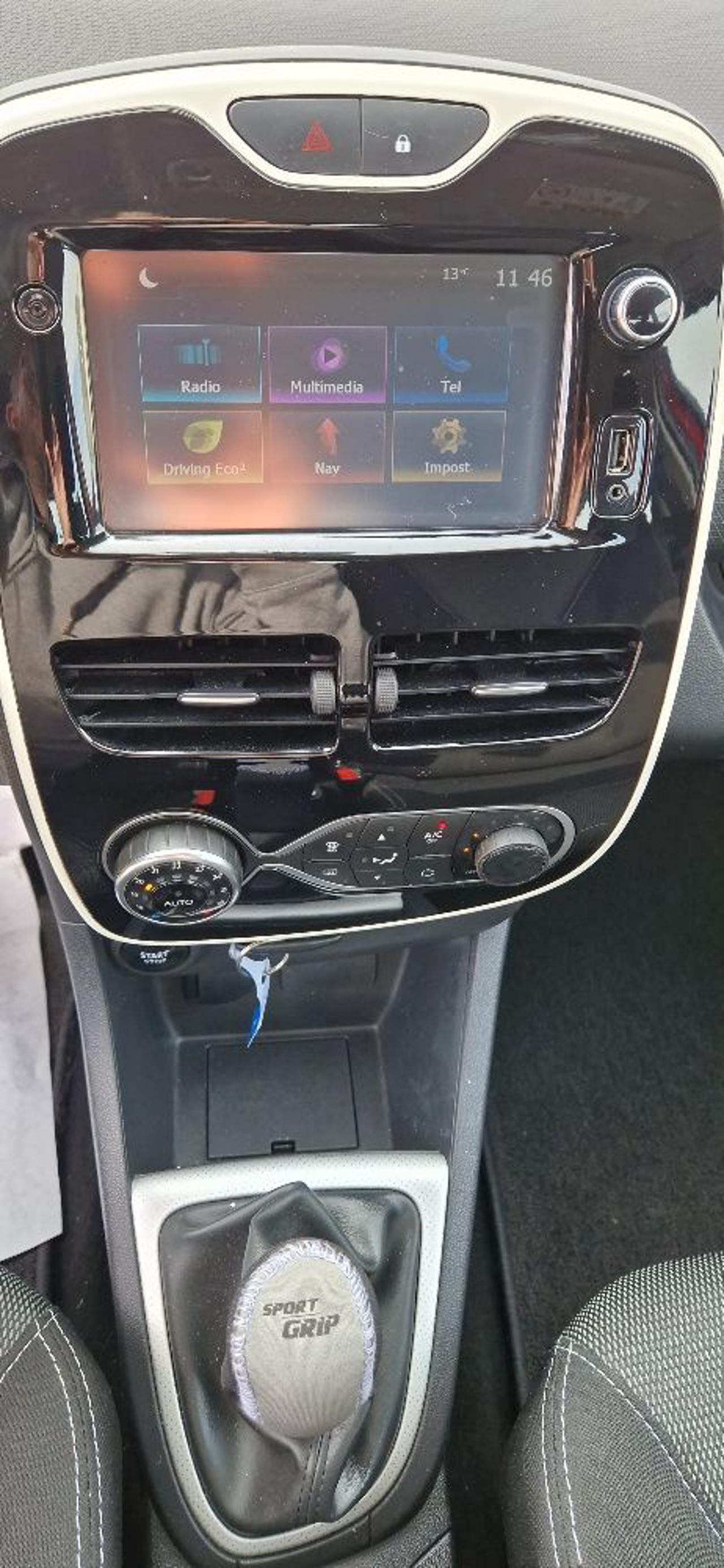 RENAULT Clio dCi 8V 75CV Start&Stop 5 porte Energy DUEL - 10