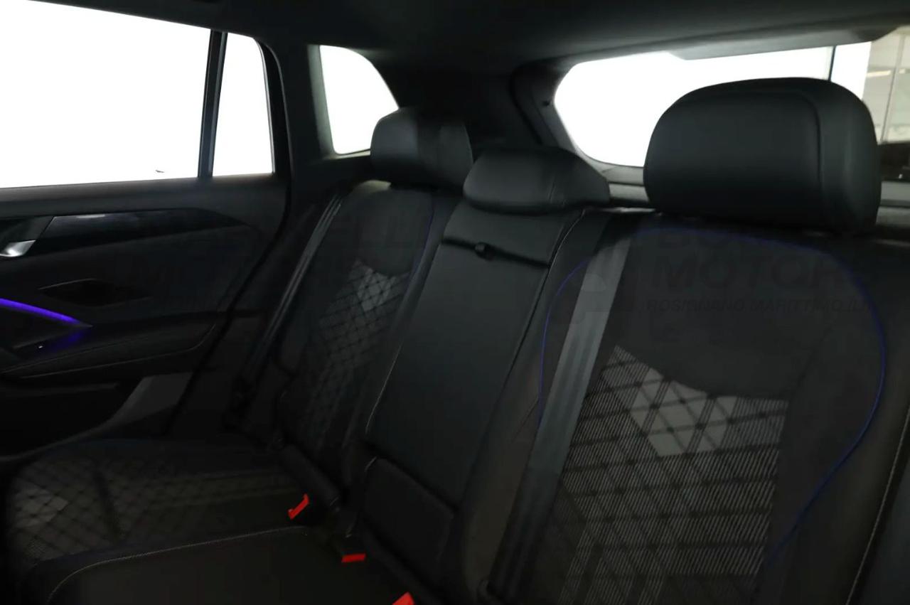 VOLKSWAGEN Tiguan 2.0 TDI 150CV DSG R LINE TETTO - NAVI - CERCHI 20 - 9