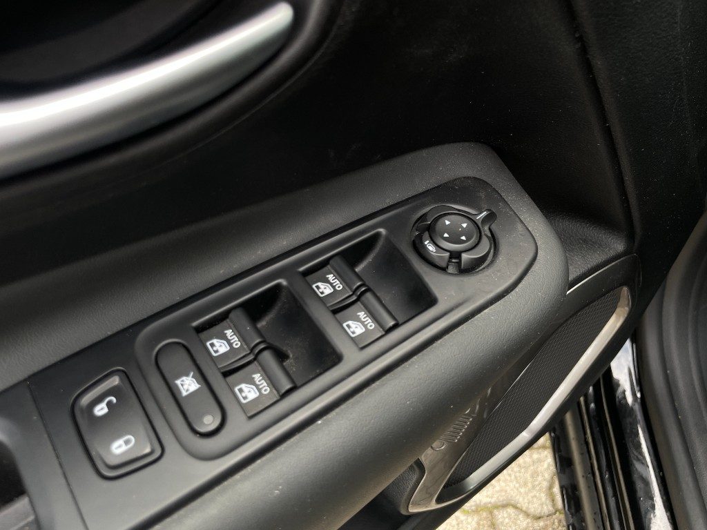 JEEP Renegade 1.5 Turbo T4 MHEV Limited+TELECAMERA - 17