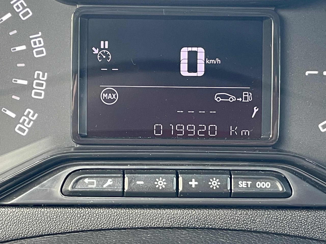 CITROEN C3 BlueHDi 100 S&S You - 8