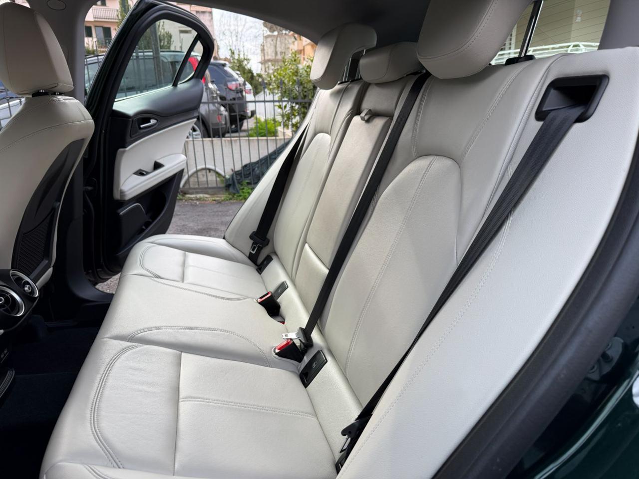 ALFA ROMEO Stelvio 2.2 TD 190CV AT8 Q4 EXECUTIVE NAVI+PELLE TOT+R.CAM - 8