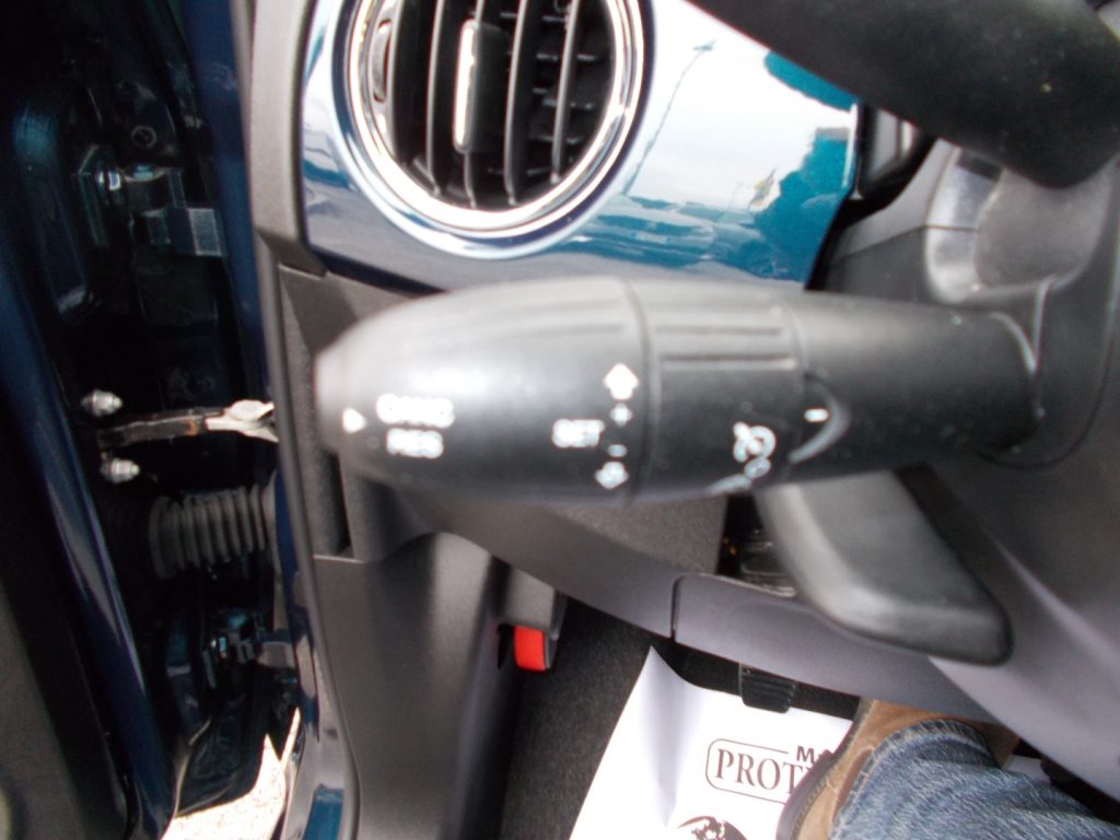 FIAT 500 1.0 Hybrid Lounge - 14