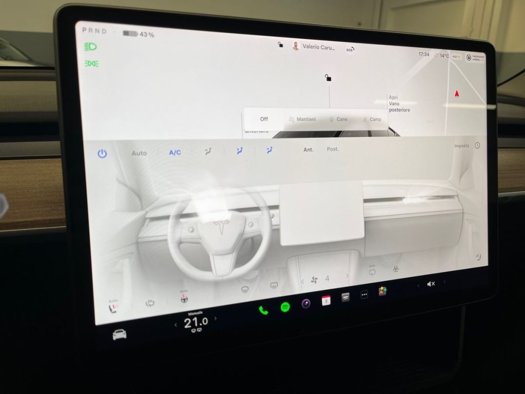 TESLA Model Y RWD - 14