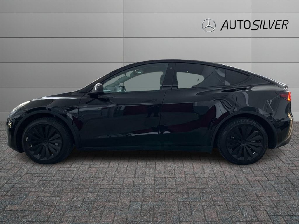 TESLA Model Y RWD - 6