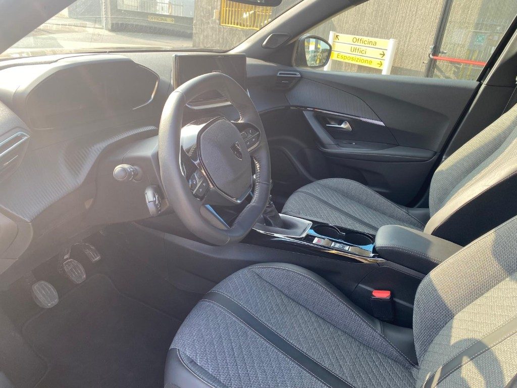 PEUGEOT 2008 PureTech 100 S&S Allure -AZIENDALE OK NEOPATENTATI - 8