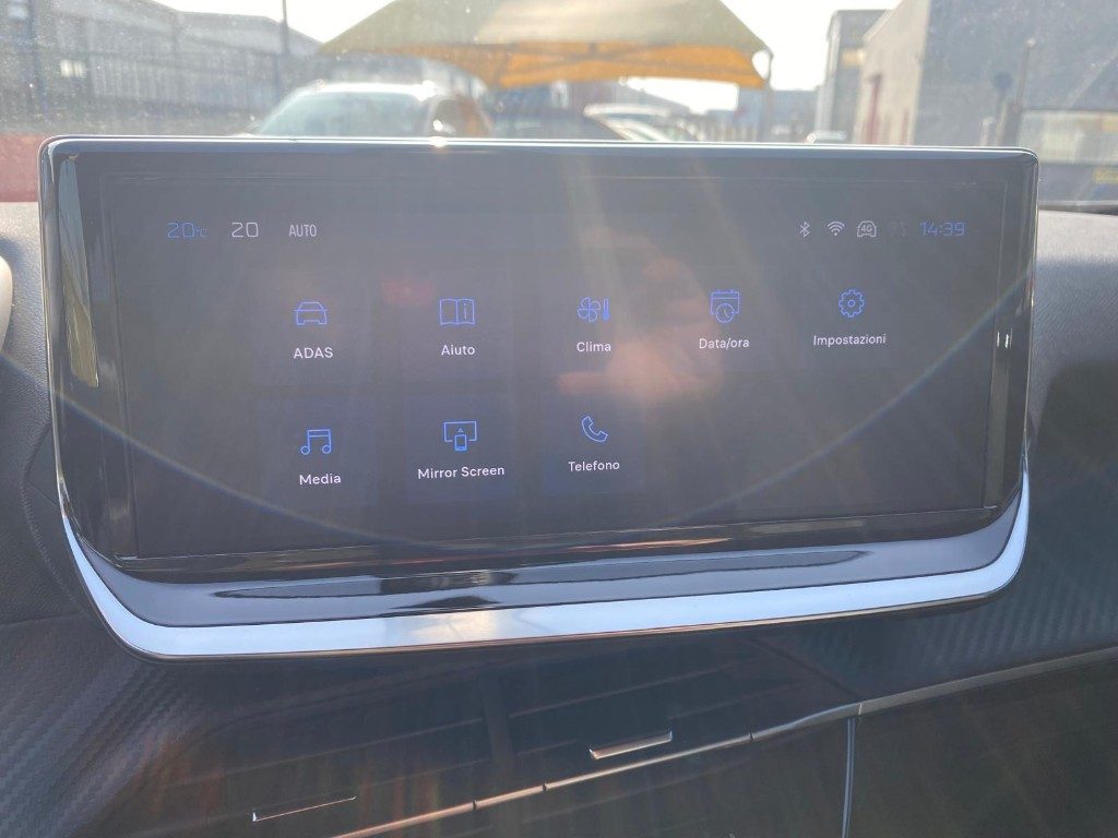 PEUGEOT 2008 PureTech 100 S&S Allure -AZIENDALE OK NEOPATENTATI - 15