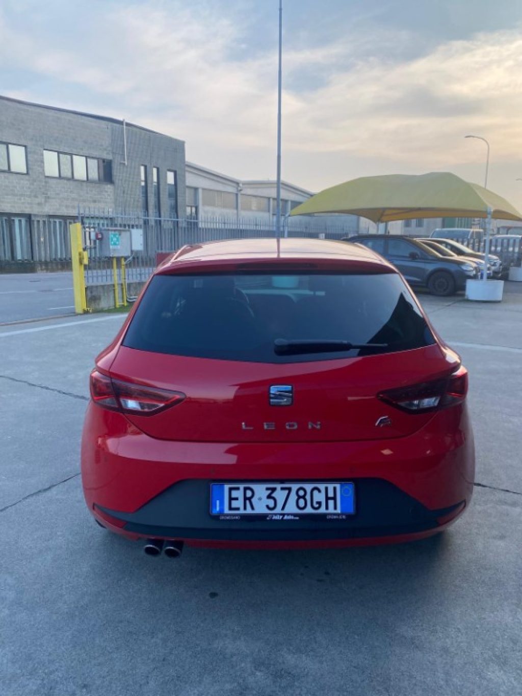 SEAT Leon 2.0 TDI 150 CV 5p. Start/Stop FR - 5