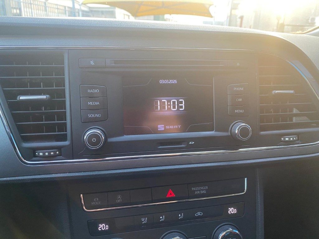 SEAT Leon 2.0 TDI 150 CV 5p. Start/Stop FR - 11