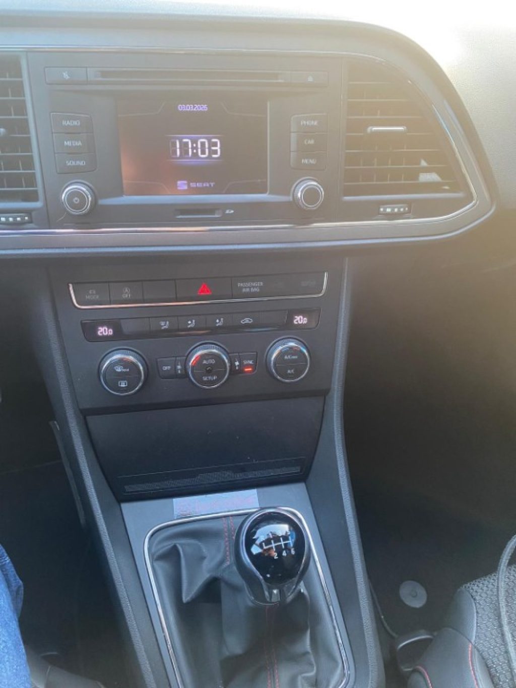 SEAT Leon 2.0 TDI 150 CV 5p. Start/Stop FR - 15