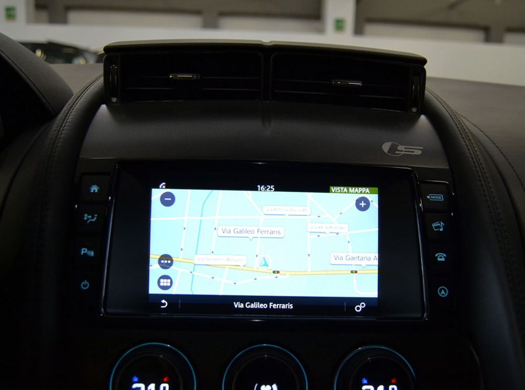 JAGUAR F-Type 3.0 V6 aut. Coupé S Sedili Sportivi-Service Jaguar - 6