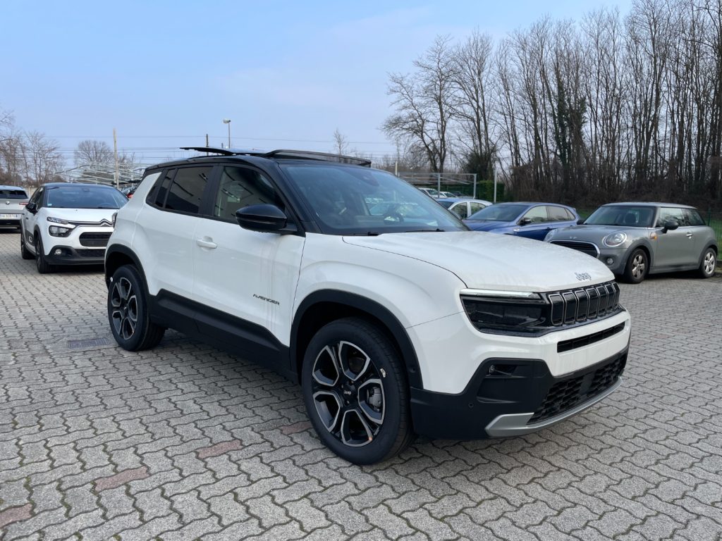 JEEP Avenger 1.2 Turbo MHEV SUMMIT+BICOLOR+TETTO+INF.&CONV PACK - 3