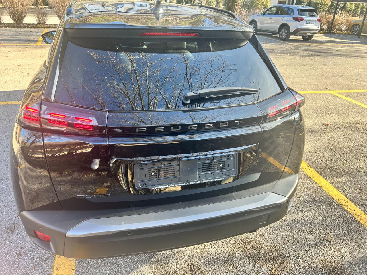 PEUGEOT 2008 PureTech 100 S&S Allure - 5