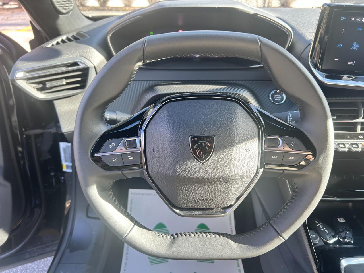 PEUGEOT 2008 PureTech 100 S&S Allure - 10