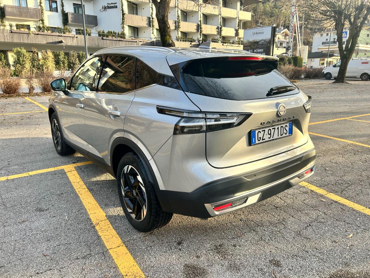 NISSAN Qashqai MHEV 158 CV Xtronic N-Connecta - 3