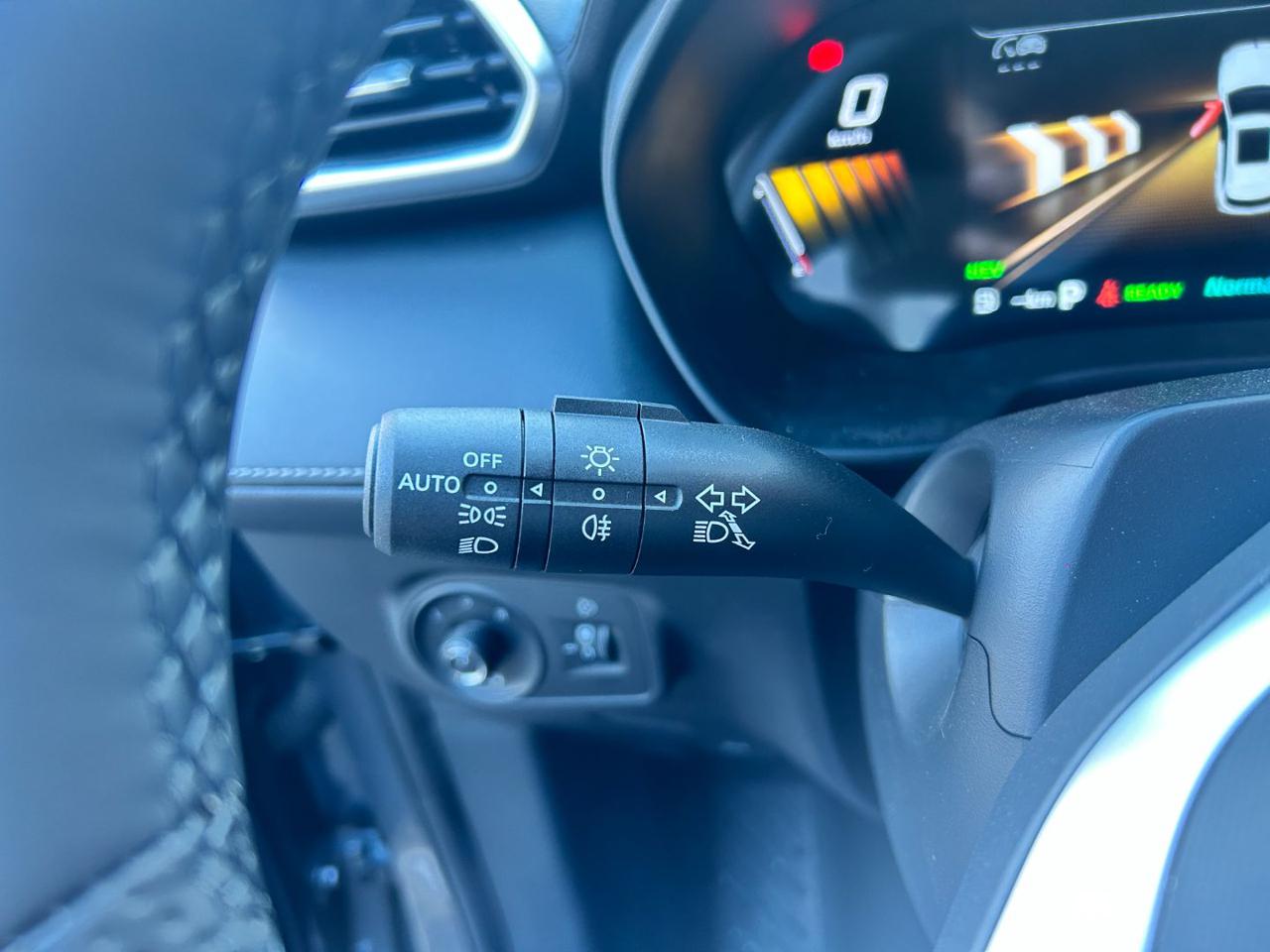 MG ZS 1.5 Hybrid+ Luxury - 17