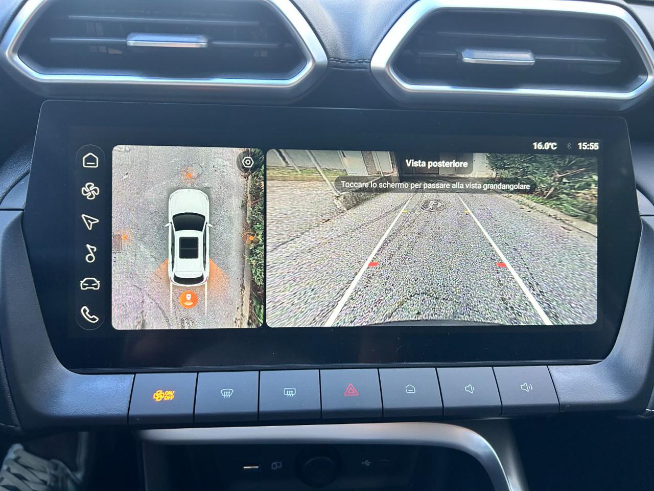 MG ZS 1.5 Hybrid+ Luxury - 22