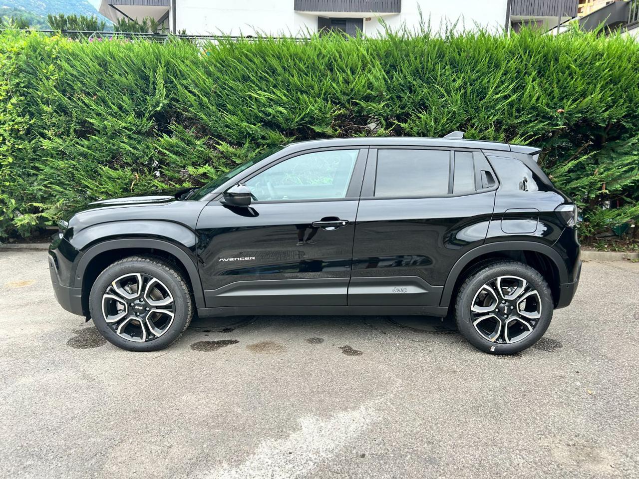 JEEP Avenger 1.2 Turbo 100 CV MHEV Summit - 3