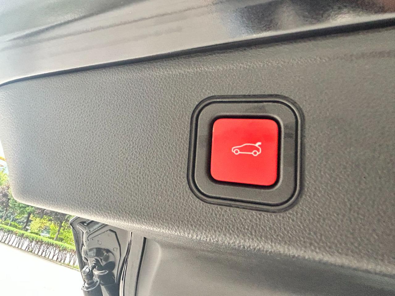 JEEP Avenger 1.2 Turbo 100 CV MHEV Summit - 6