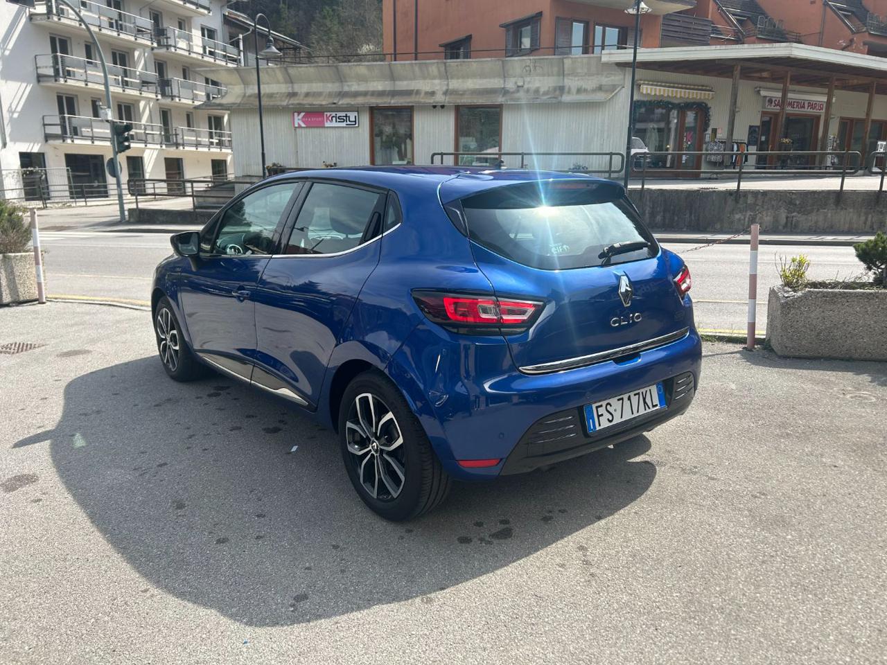 RENAULT Clio TCe 12V 90 CV 5 porte Business - 4