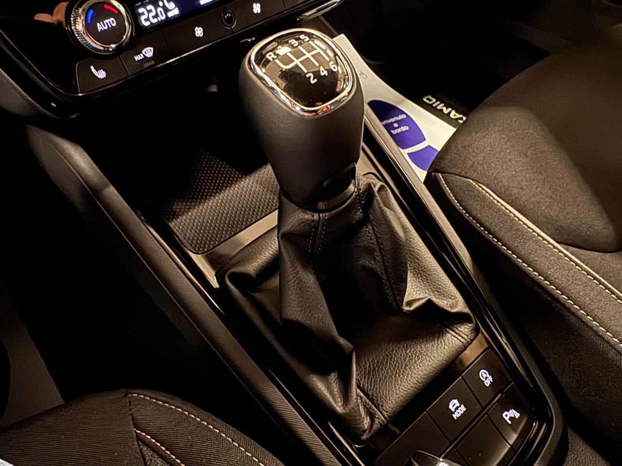 SKODA Kamiq 1.0 TSI 115 CV Black Dots - 9