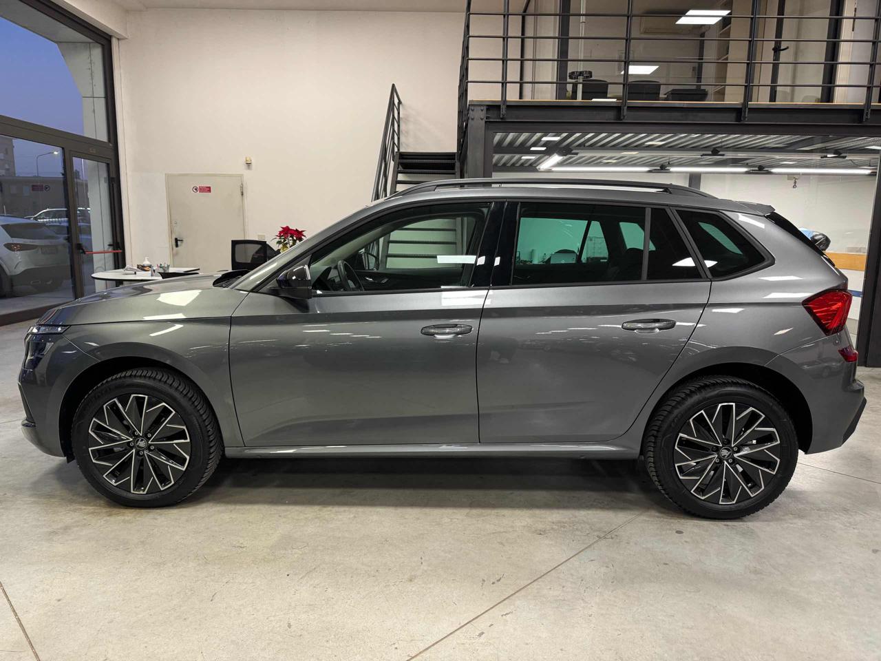 SKODA Kamiq 1.0 TSI 115 CV Black Dots - 6