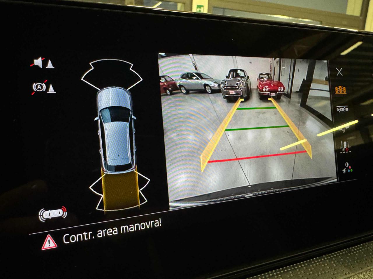 SKODA Kamiq 1.0 TSI 115 CV Black Dots - 11