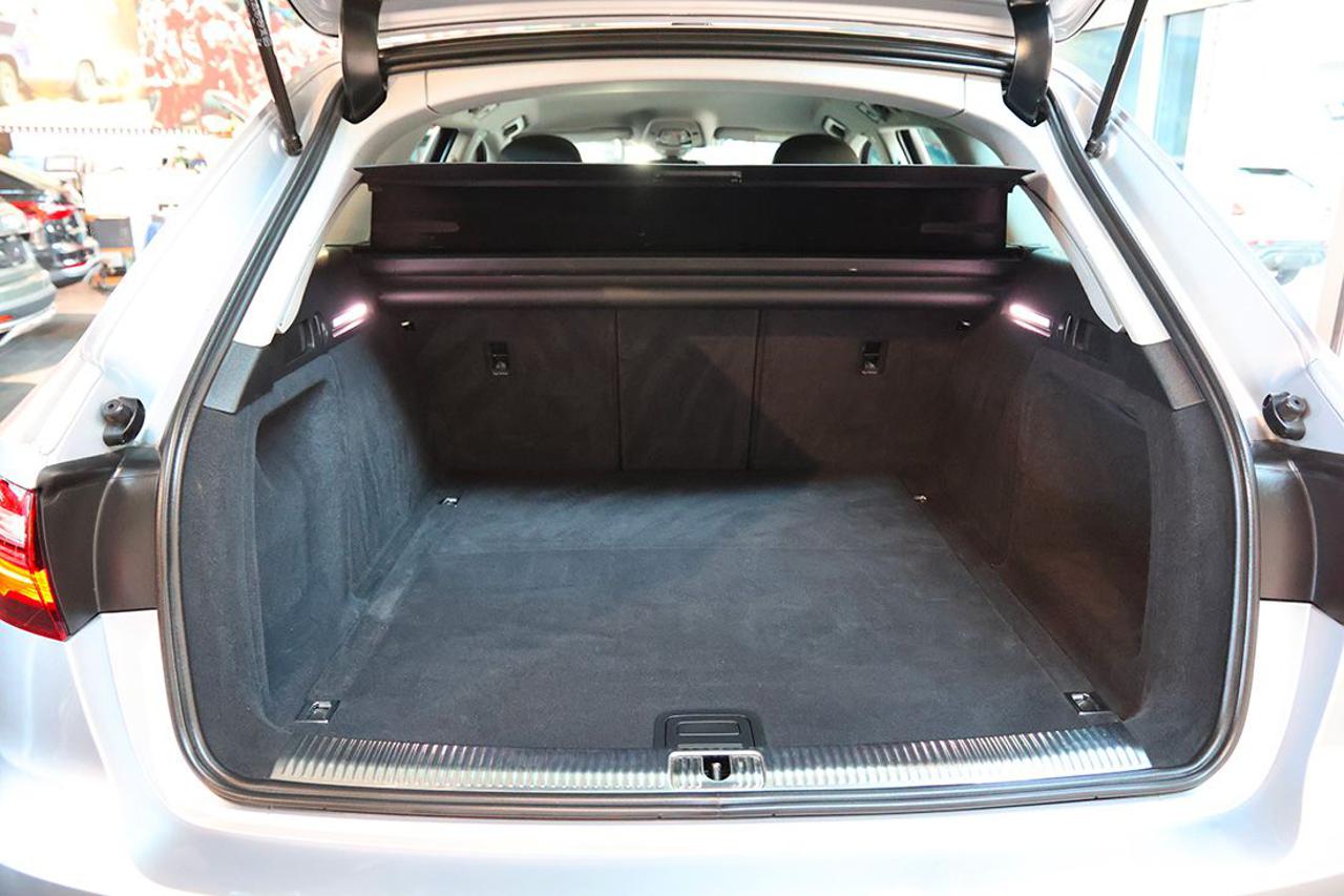 AUDI A4 35 TDI Avant S-Tronic Business - 12