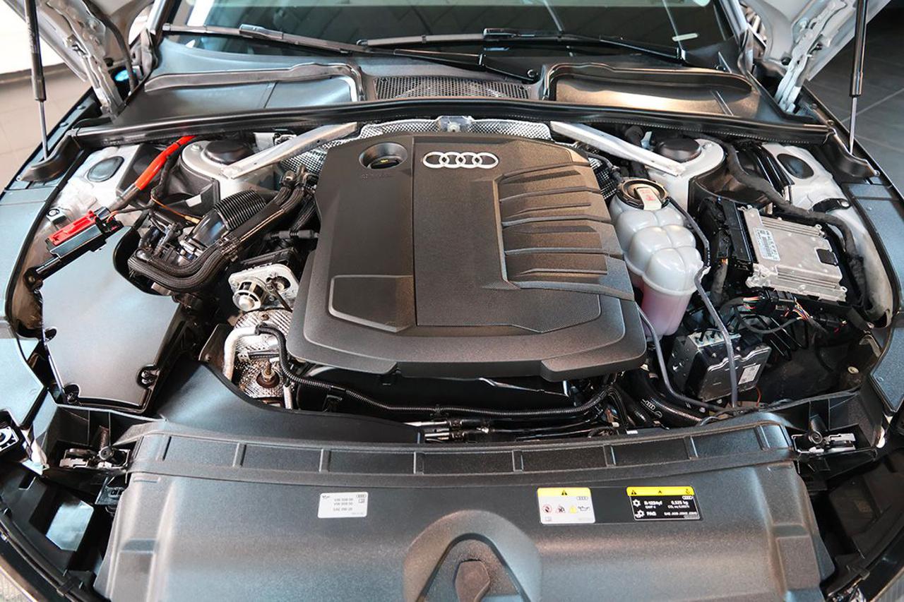 AUDI A4 35 TDI Avant S-Tronic Business - 11