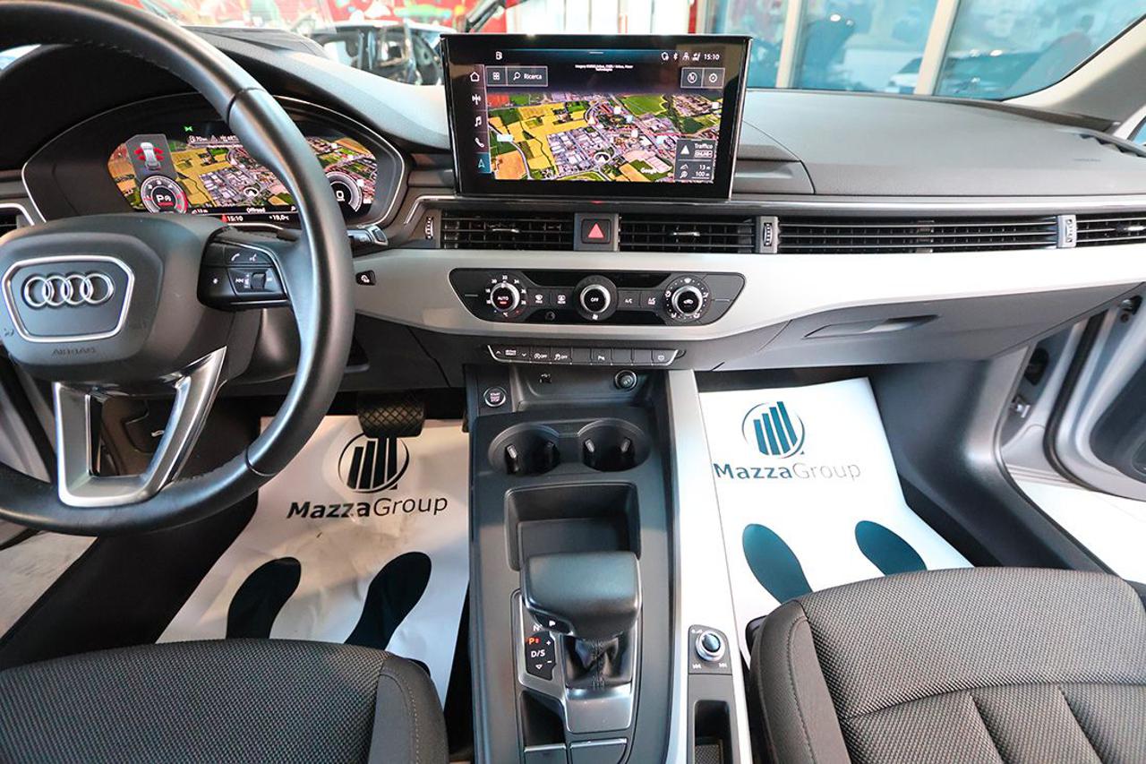 AUDI A4 35 TDI Avant S-Tronic Business - 32