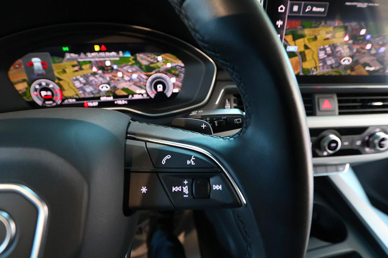 AUDI A4 35 TDI Avant S-Tronic Business - 22