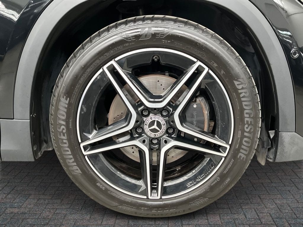 MERCEDES-BENZ GLA 200 d Automatic Premium - 7