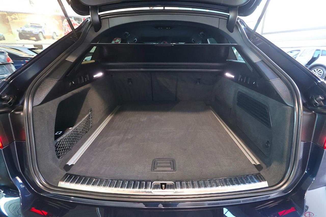 AUDI A6 40 TDI Avant Quattro ultra S-Tronic S-Line - 12