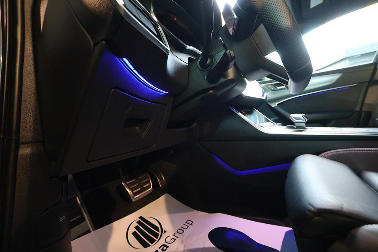 AUDI A6 40 TDI Avant Quattro ultra S-Tronic S-Line - 43