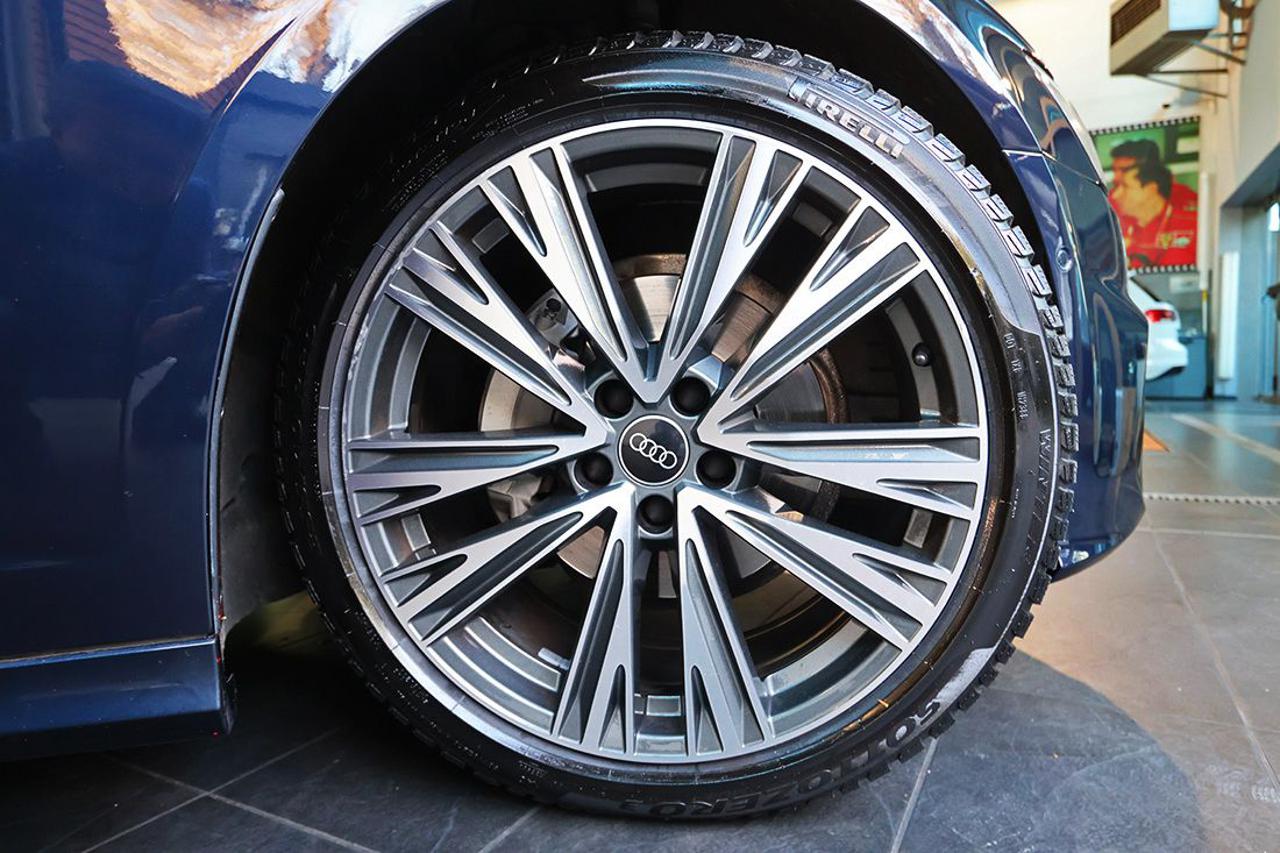 AUDI A6 40 TDI Avant Quattro ultra S-Tronic S-Line - 6