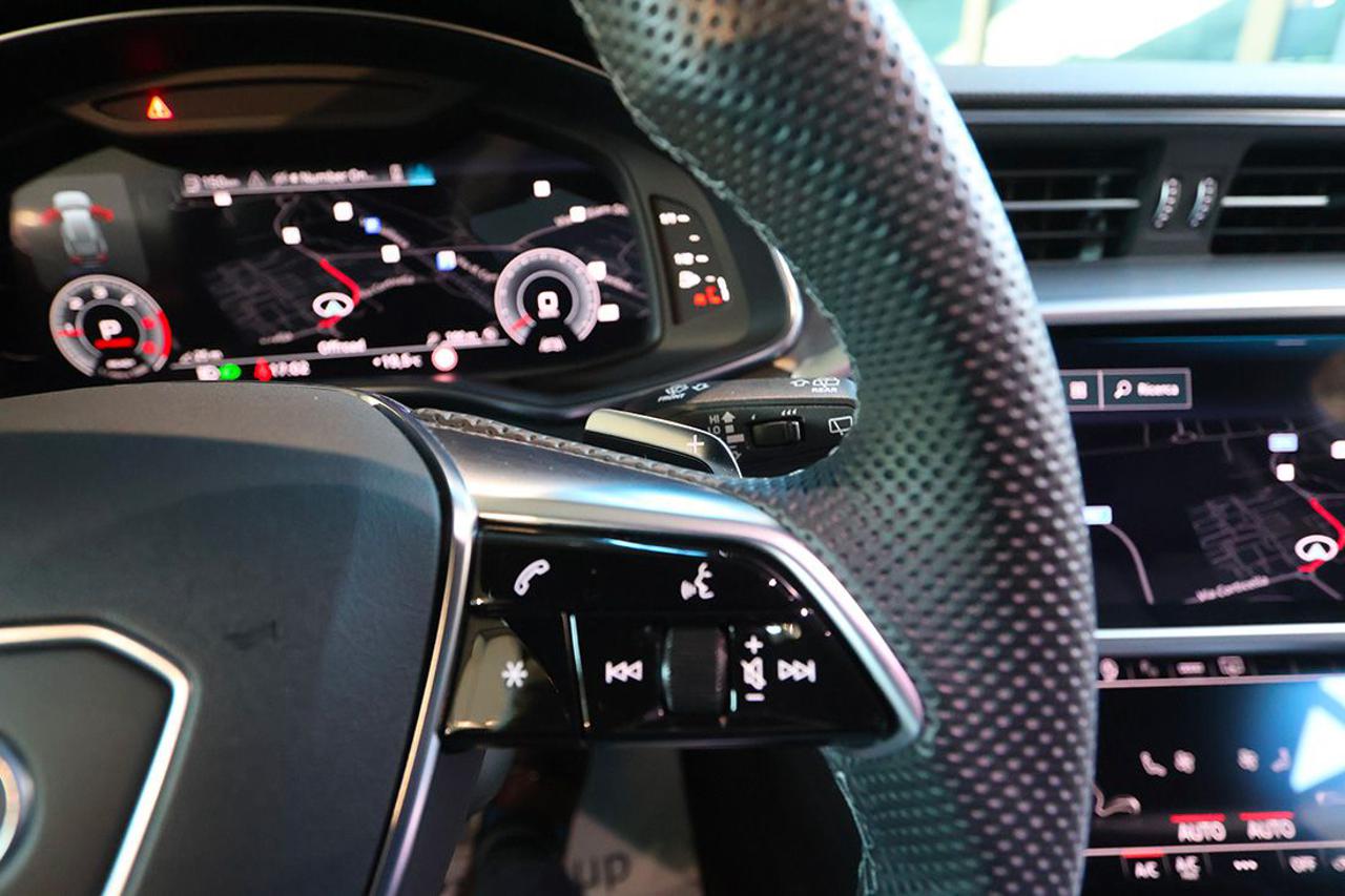 AUDI A6 40 TDI Avant Quattro ultra S-Tronic S-Line - 22