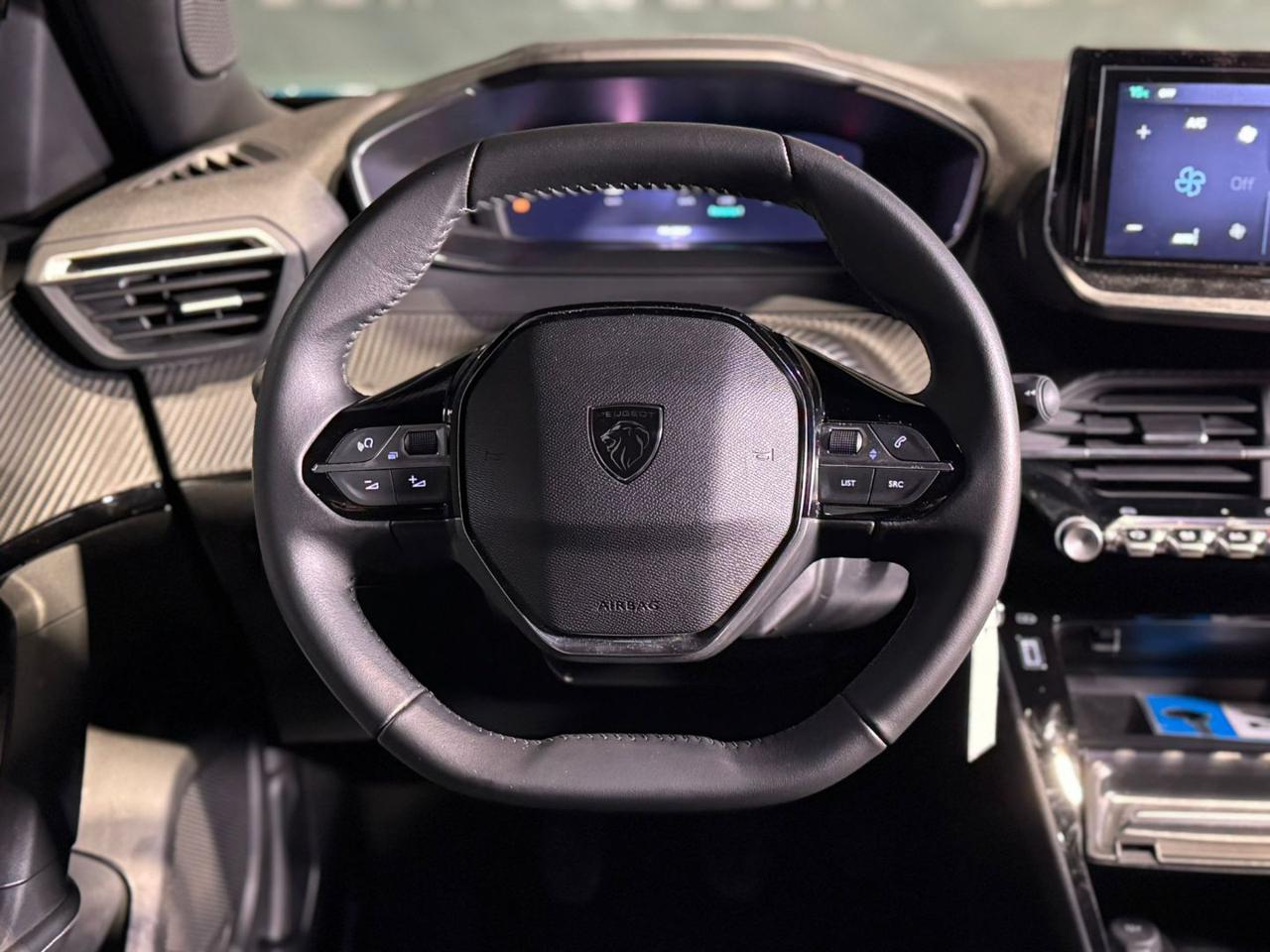 PEUGEOT 2008 PureTech 100 S&S Allure - 11