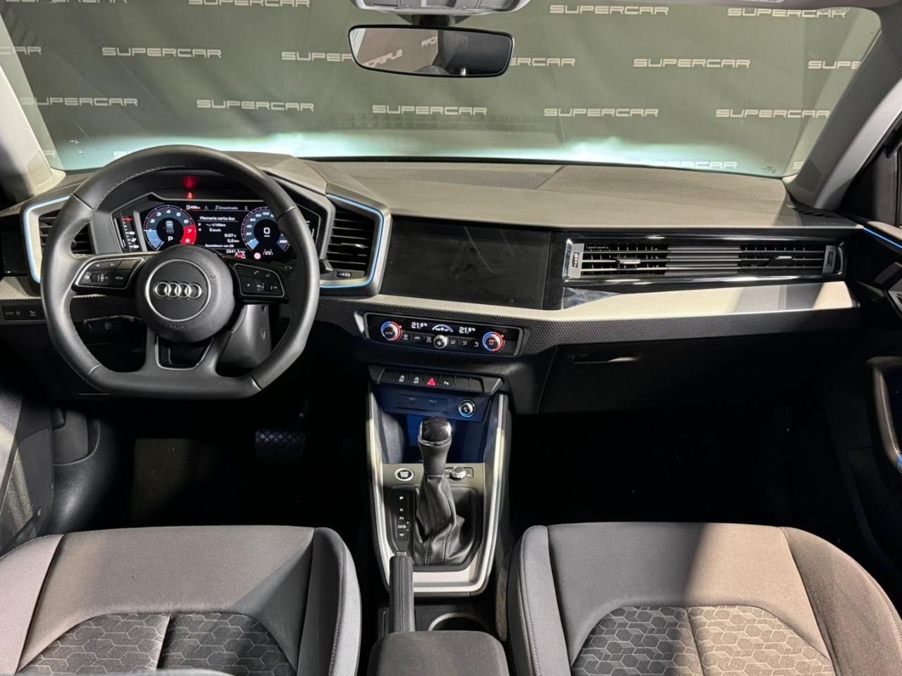 AUDI A1 SPB 30 TFSI S tronic Identity Black - 10