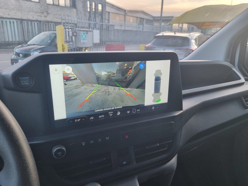 FORD Transit Custom 320 2.0EcoBlue 136CV L2H1 PASSO LUNGOTrend 9 POSTI - 11