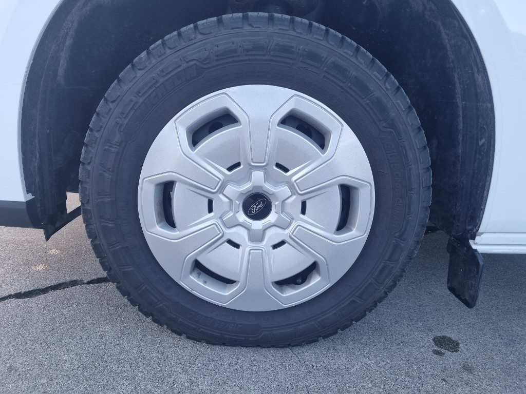 FORD Transit Custom 320 2.0EcoBlue 136CV L2H1 PASSO LUNGOTrend 9 POSTI - 13