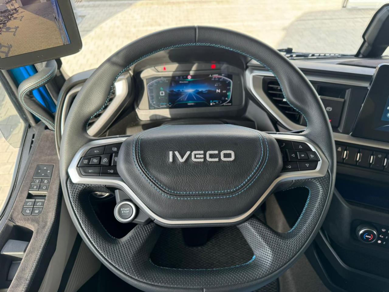 IVECO S-WAY 500 LIMITED EDITION - 13