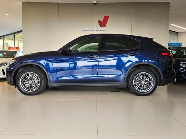 ALFA ROMEO Stelvio Blu metallizzato