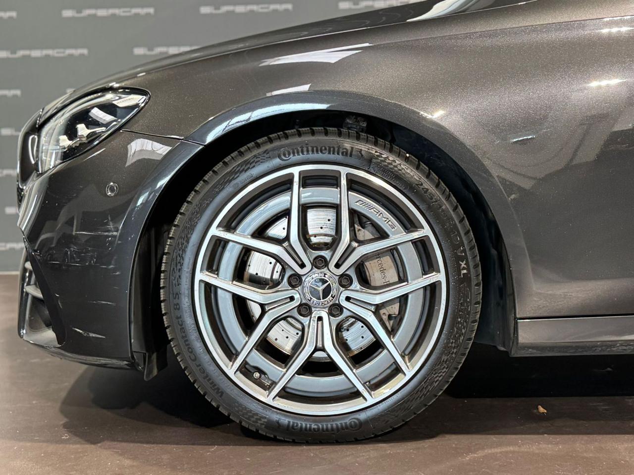 MERCEDES-BENZ E 220 d S.W. Auto AMG - 8