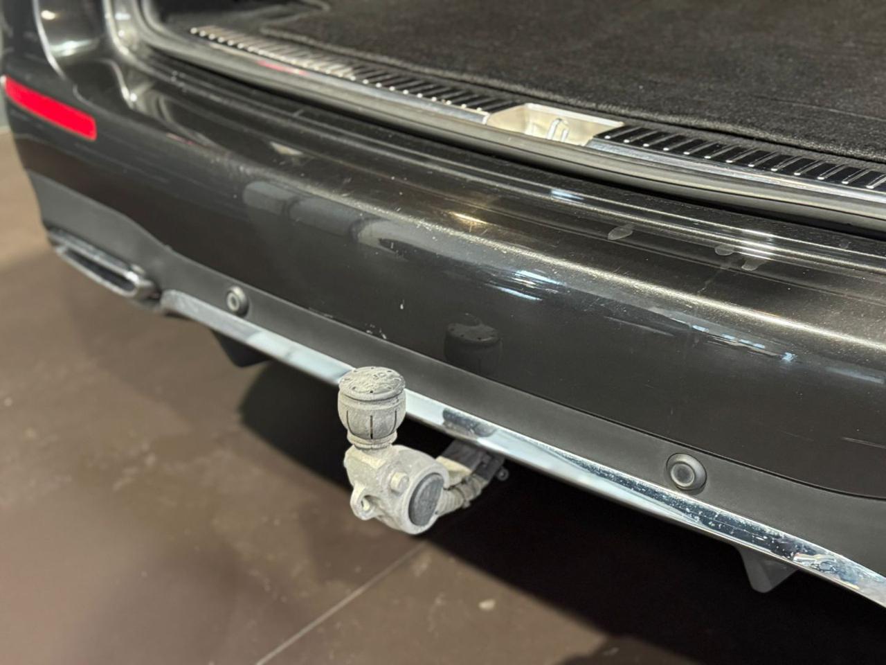 MERCEDES-BENZ E 220 d S.W. Auto AMG - 19