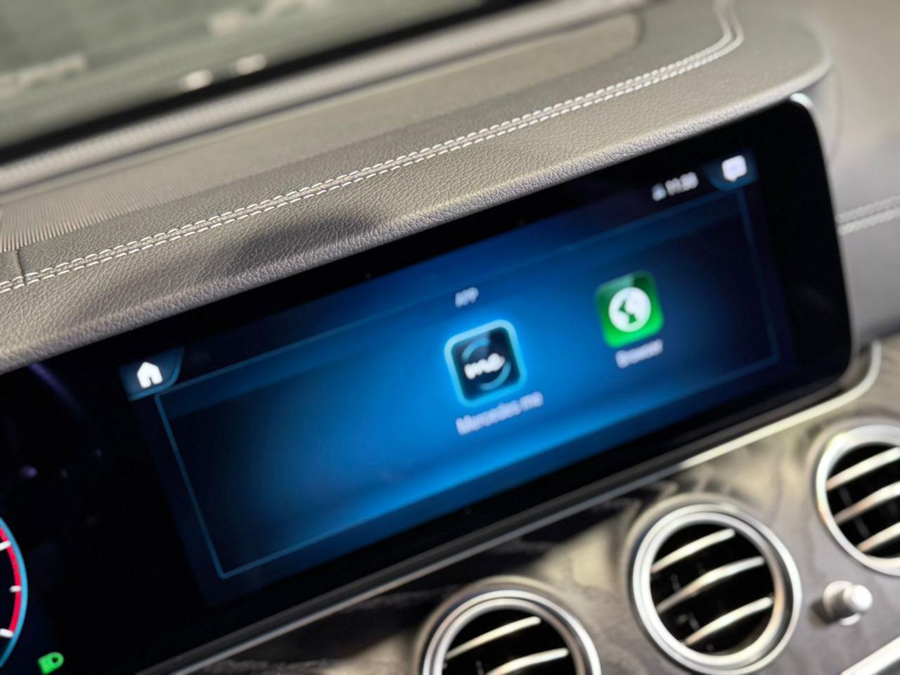 MERCEDES-BENZ E 220 d S.W. Auto AMG - 17